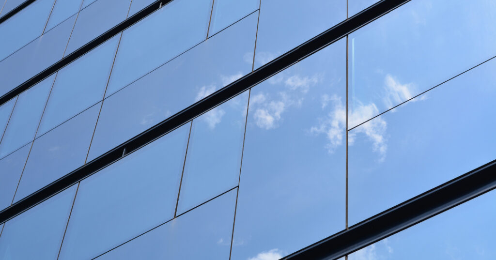 fachada de vidro em Teresina